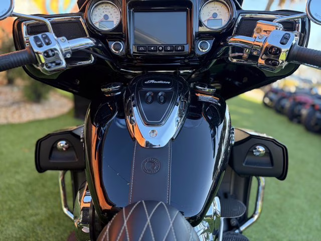 2020 Thunder Black Pearl Indian ROADMASTER, THUNDER BLACK PEARL, 49ST Base
