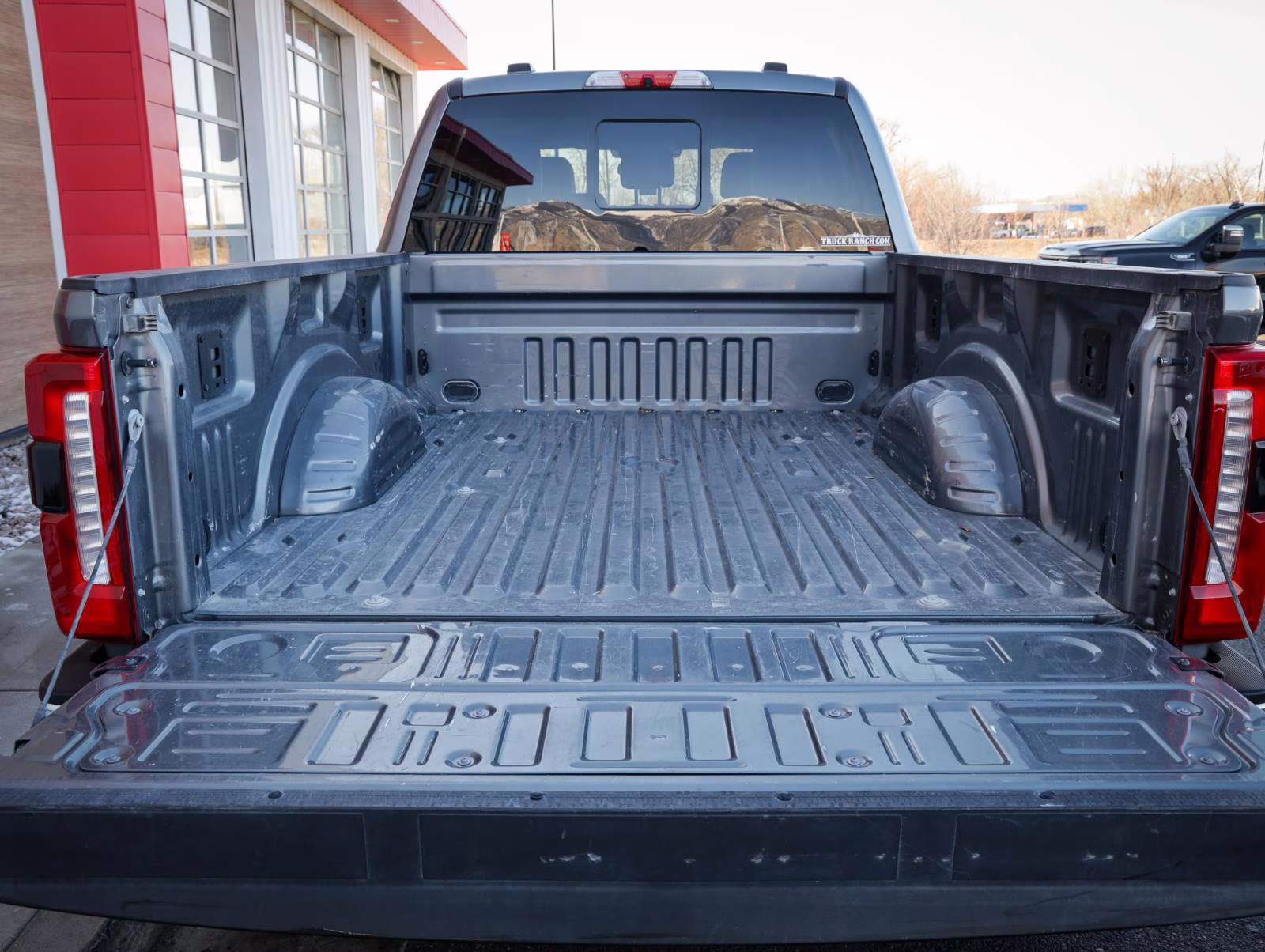 2024 Carbonized Gray Ford Super Duty F-250 SRW LARIAT 4X4 Truck