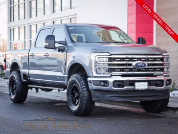2024 Gray Metallic Ford Super Duty F-250 SRW Lariat 4X4 Truck