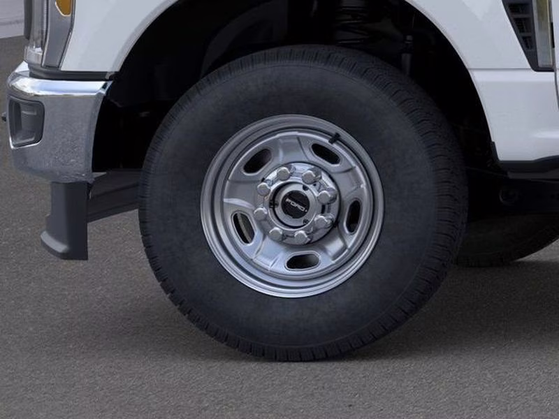 2026 Oxford White Ford Super Duty F-250 SRW XL 4X4 Truck