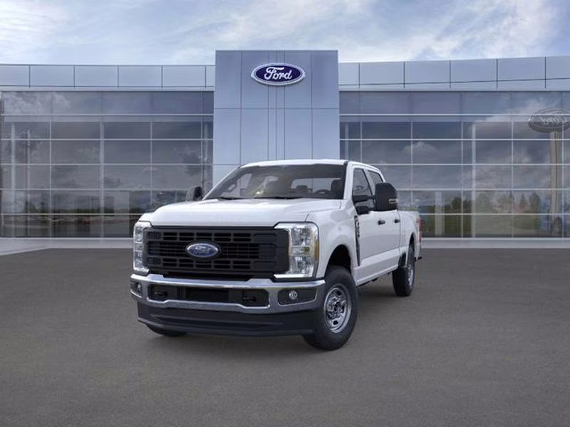 2026 Oxford White Ford Super Duty F-250 SRW XL 4X4 Truck