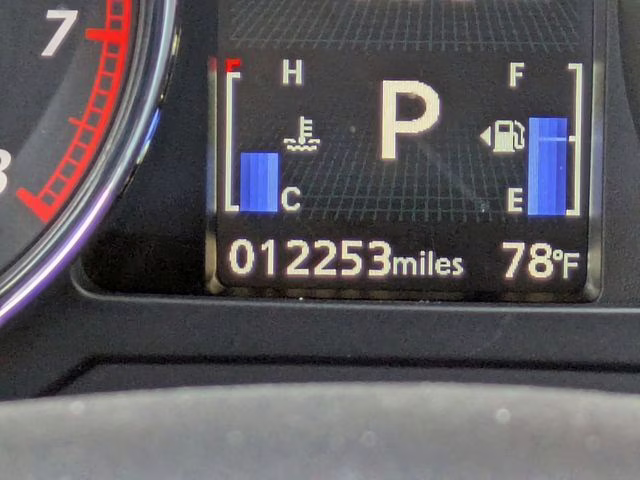 2025 Mercury Gray Metallic Mitsubishi Outlander Sport 2.0 ES 4X4 SUV