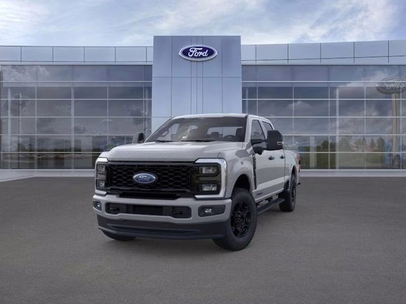 2026 Avalanche Ford Super Duty F-350 SRW XL 4X4 Truck