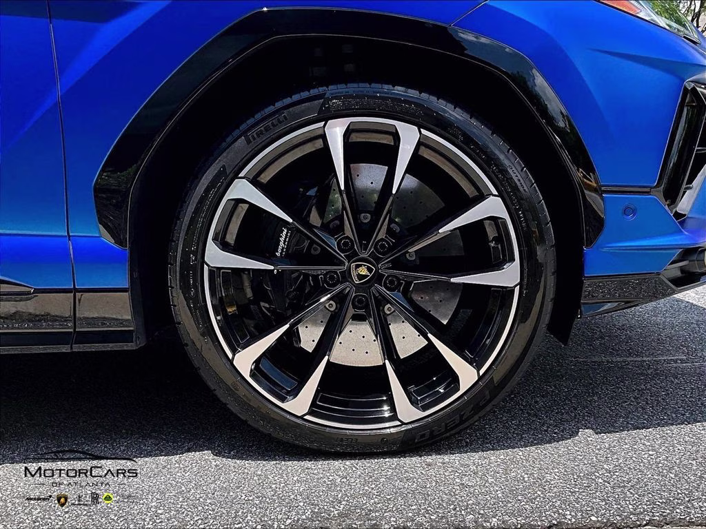 2024 Blu Aegeus Matt Lamborghini Urus S AWD SUV