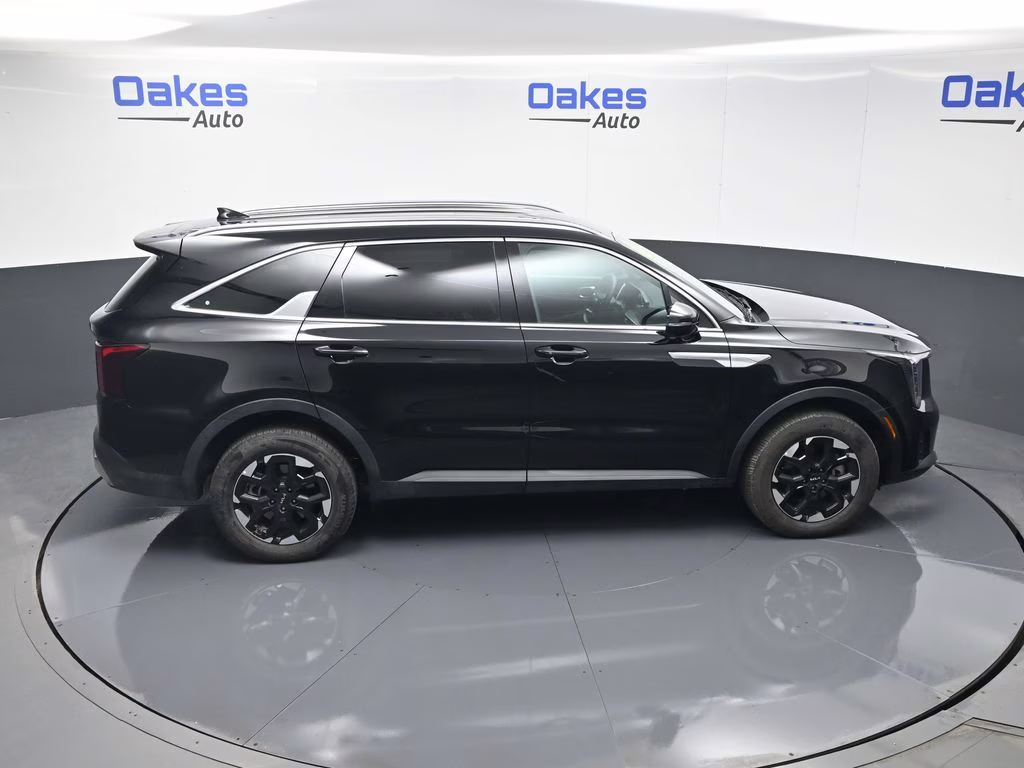 2026 Ebony Black Kia Sorento S AWD SUV