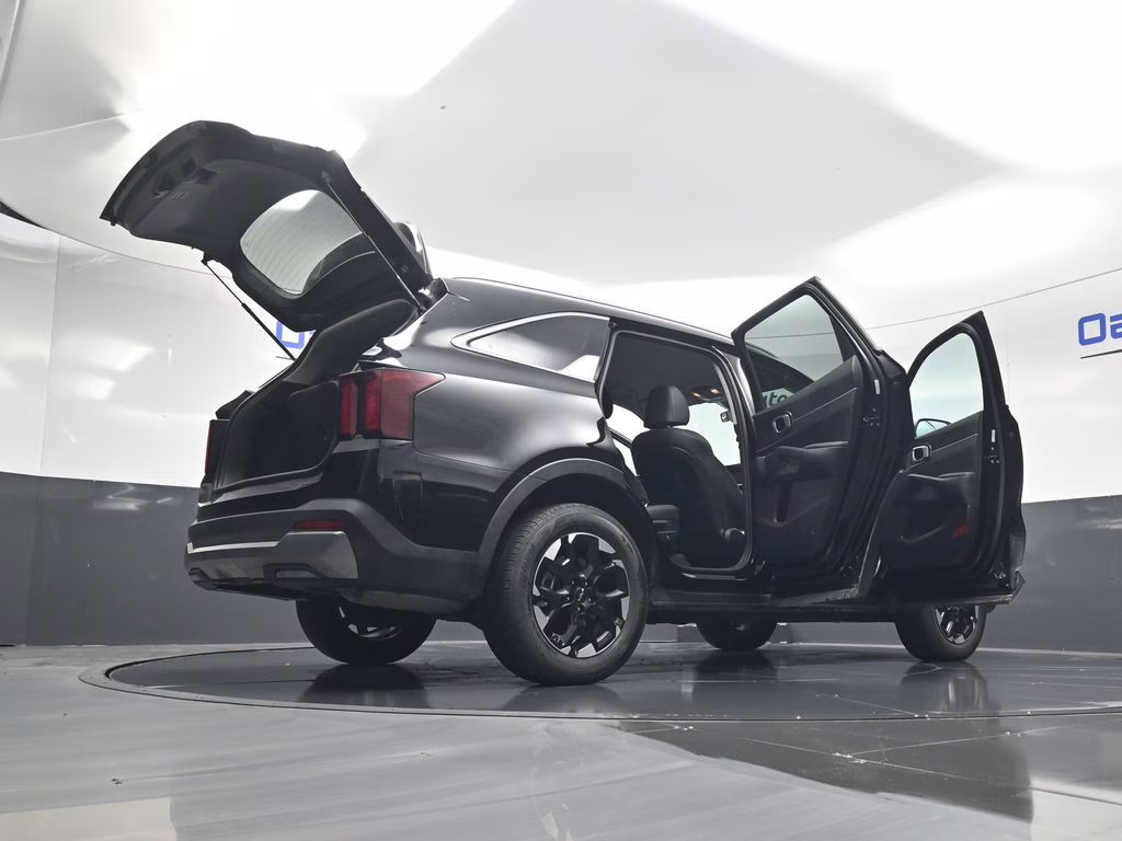 2026 Ebony Black Kia Sorento S AWD SUV