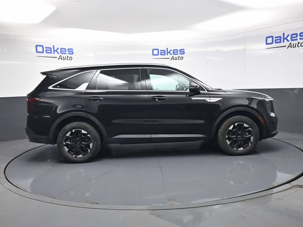 2026 Ebony Black Kia Sorento S AWD SUV