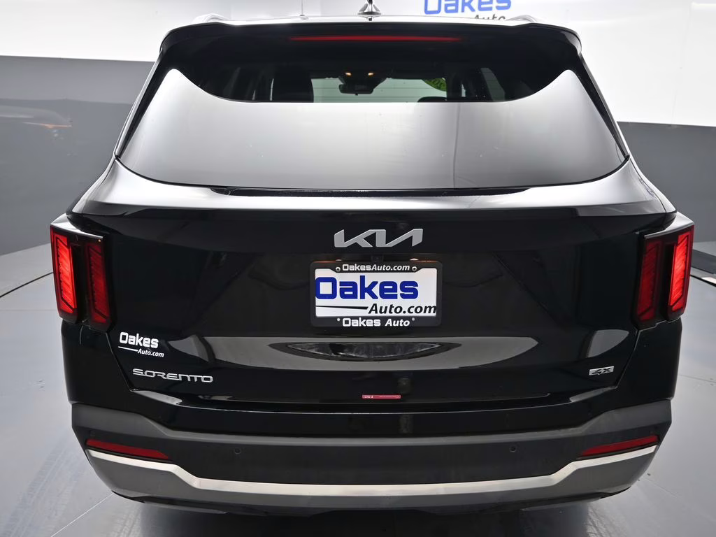 2026 Ebony Black Kia Sorento S AWD SUV
