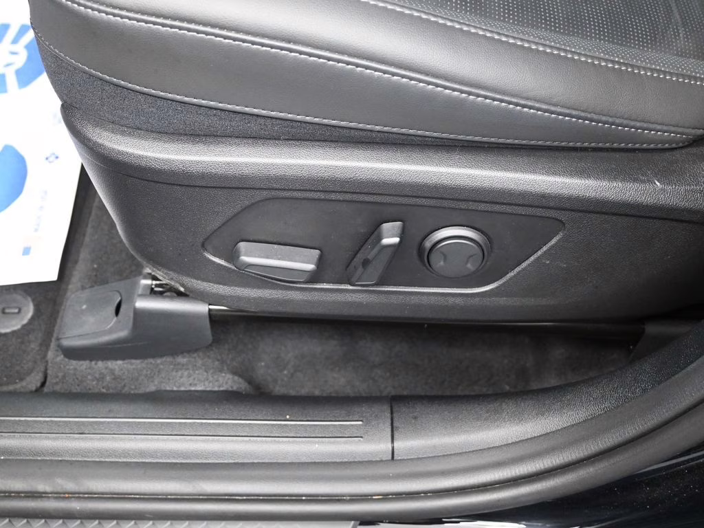 2026 Ebony Black Kia Sorento S AWD SUV