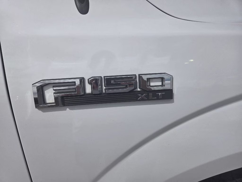 2020 White Ford F-150 XLT 4X4 Truck