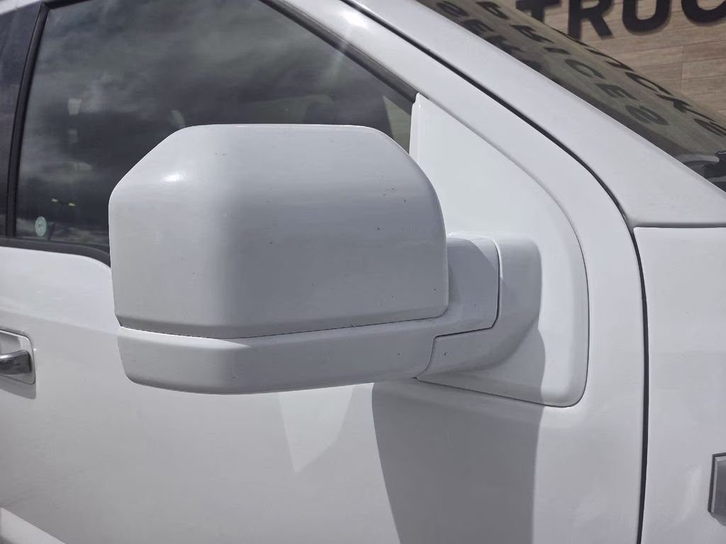 2020 White Ford F-150 XLT 4X4 Truck