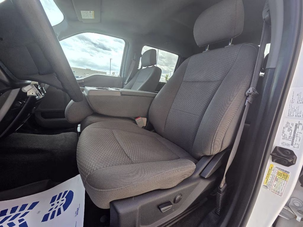2020 White Ford F-150 XLT 4X4 Truck