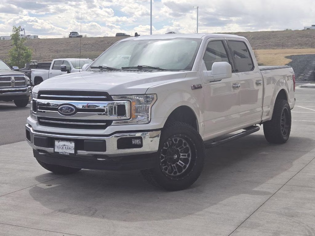 2020 White Ford F-150 XLT 4X4 Truck