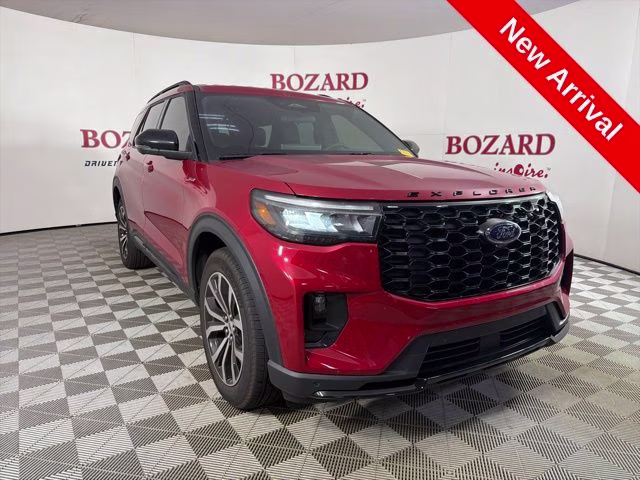 2025 Ford Explorer ST-LINE RWD (PL535)'s photo