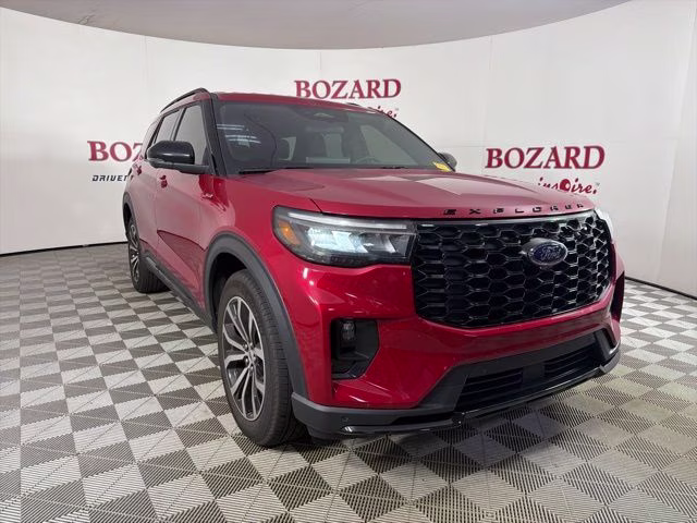2025 Ford Explorer ST-LINE RWD (PL535)'s photo