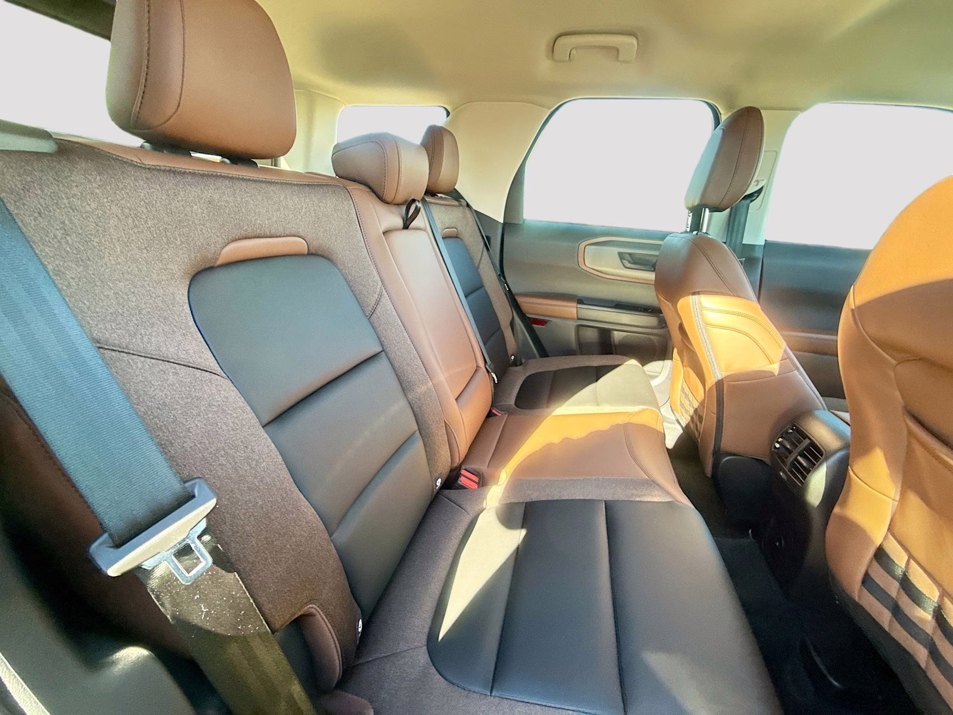 2025 Eruption Green Metallic Ford Bronco Sport Outer Banks 4X4 SUV