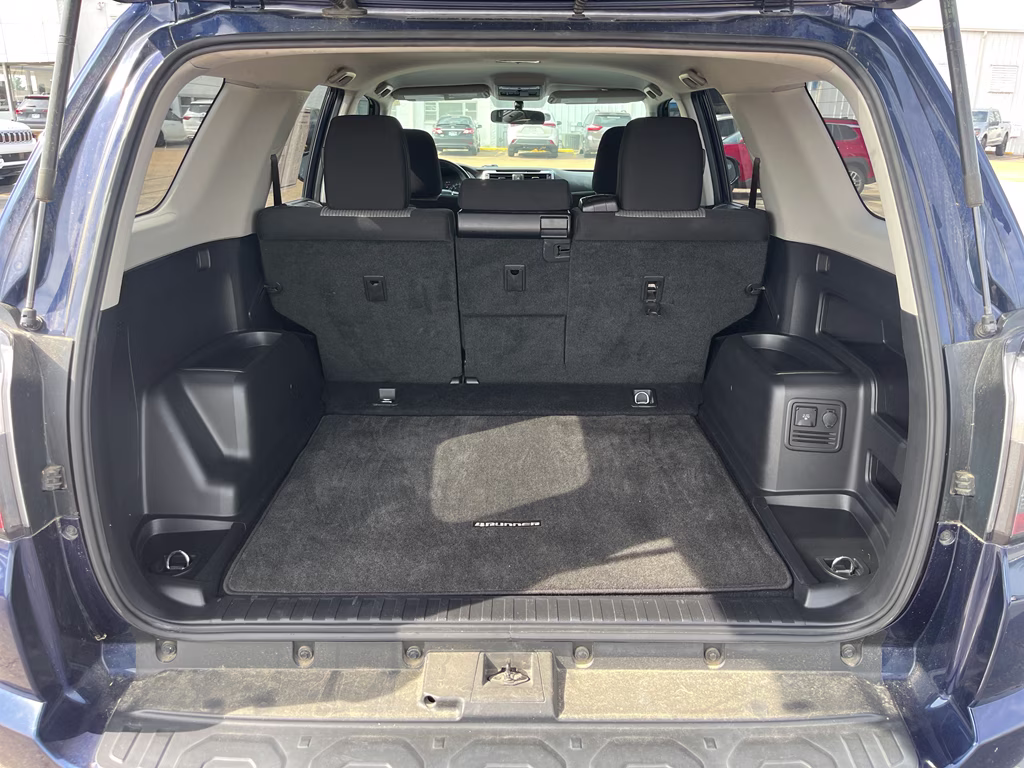 2019 Nautical Blue Metallic Toyota 4Runner SR5 RWD SUV