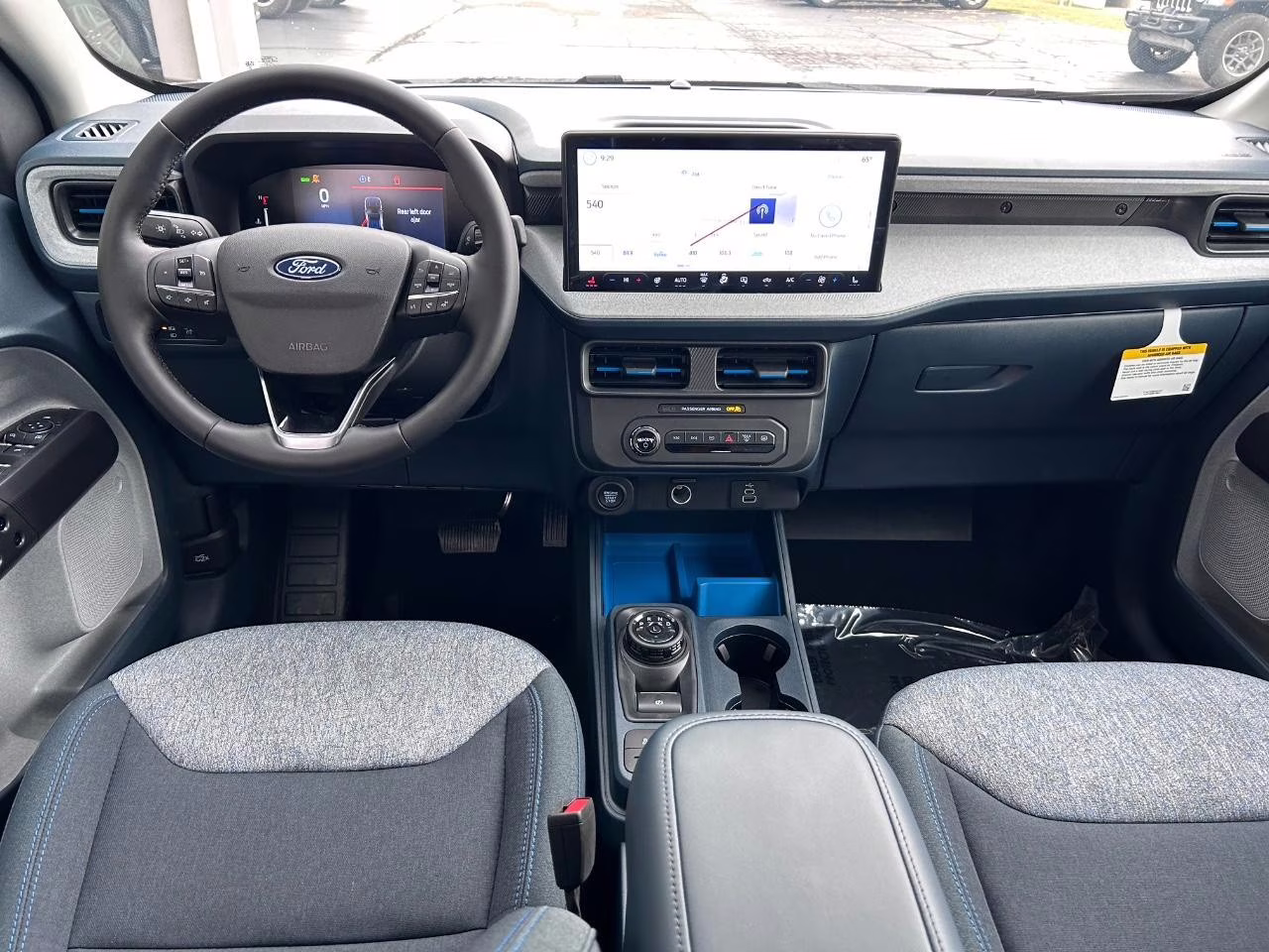 2025 Space White Metallic Ford Maverick XLT FWD Truck