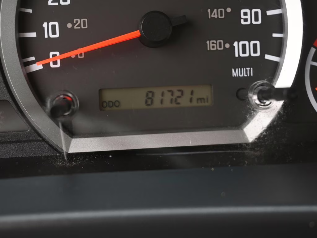 2019 White Isuzu NPR XD Refrigerated Truck