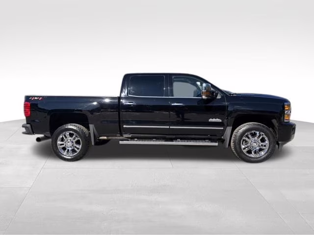2019 Black Chevrolet Silverado 2500HD High Country 4X4 Truck