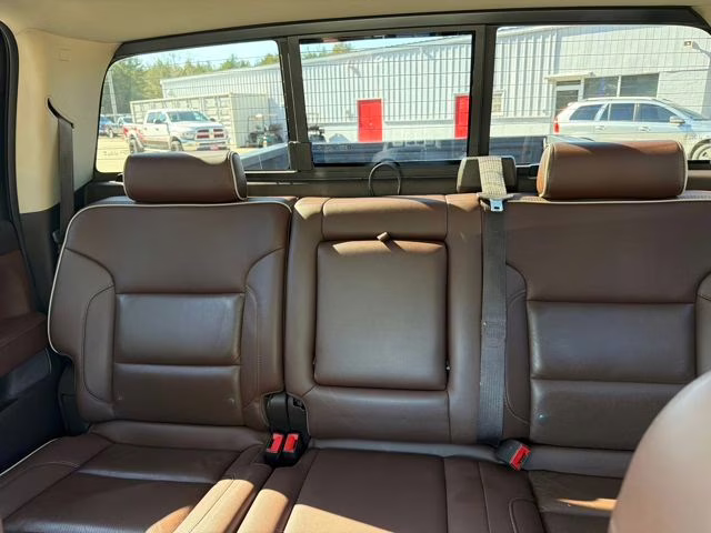 2019 Black Chevrolet Silverado 2500HD High Country 4X4 Truck