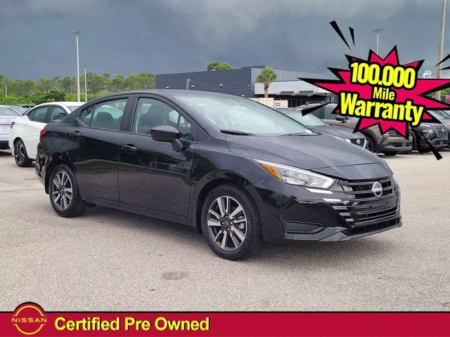 2025 Super Black Metallic Nissan Versa 1.6 SV FWD Sedan