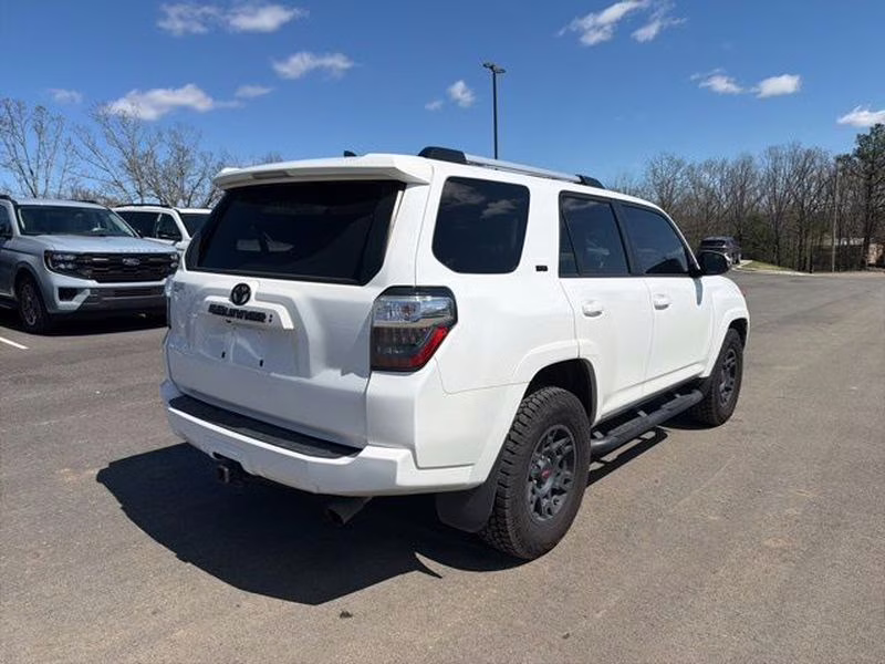 2022 White Toyota 4Runner SR5 Premium 4X4 SUV