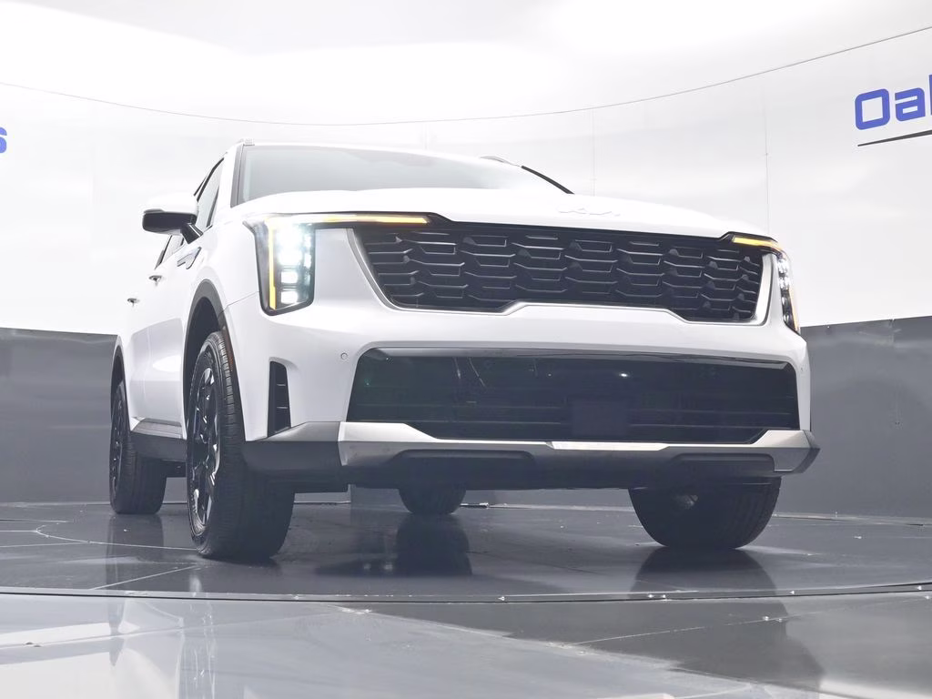 2026 Glacial White Pearl Kia Sorento S AWD SUV