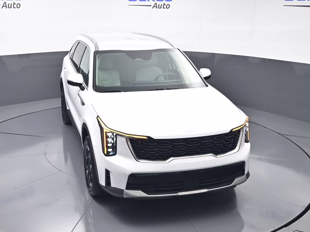 2026 Glacial White Pearl Kia Sorento S AWD SUV