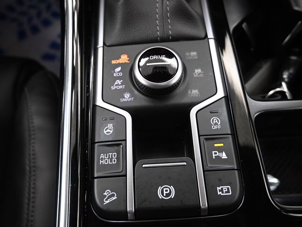 2026 Glacial White Pearl Kia Sorento X-Line SX Prestige AWD SUV