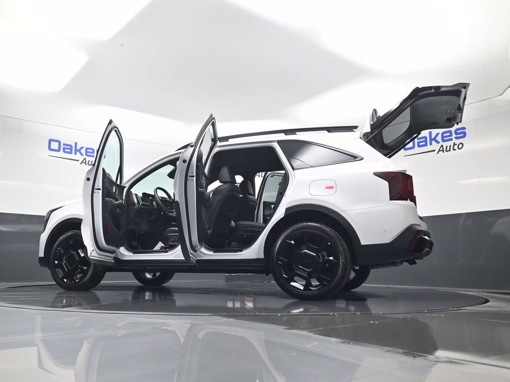 2026 Glacial White Pearl Kia Sorento X-Line SX Prestige AWD SUV
