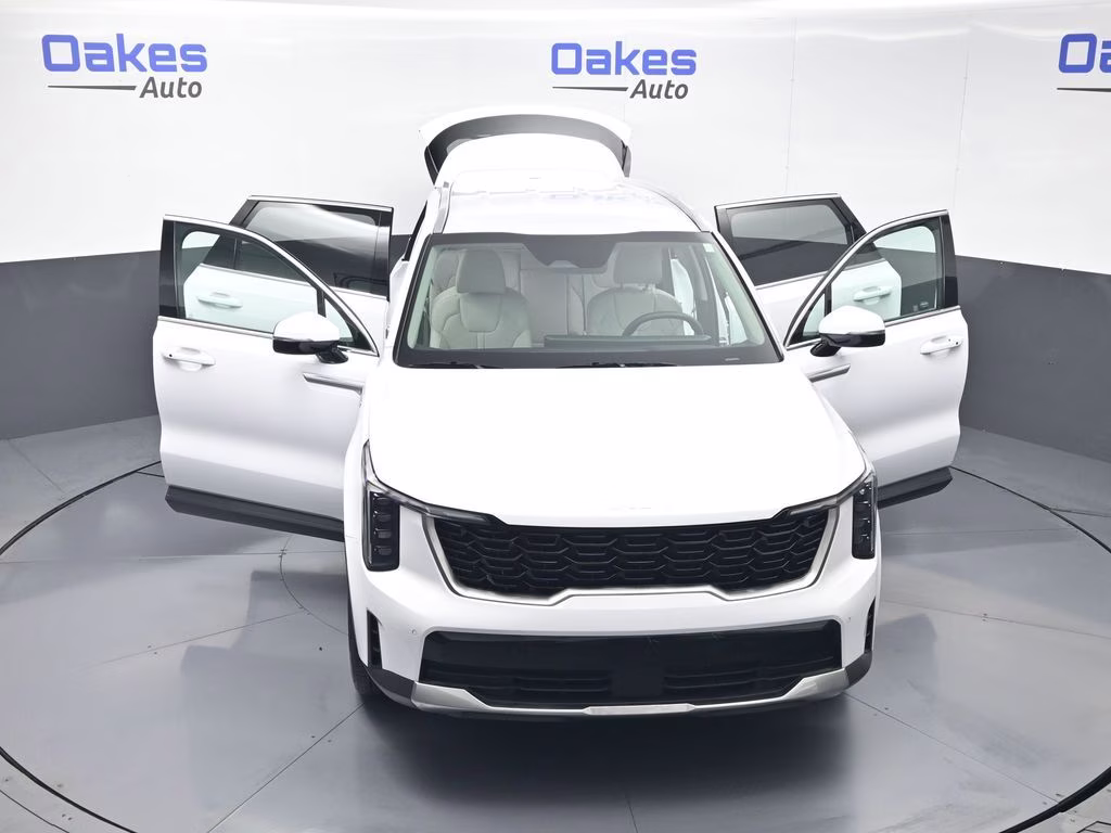 2026 Glacial White Pearl Kia Sorento S AWD SUV