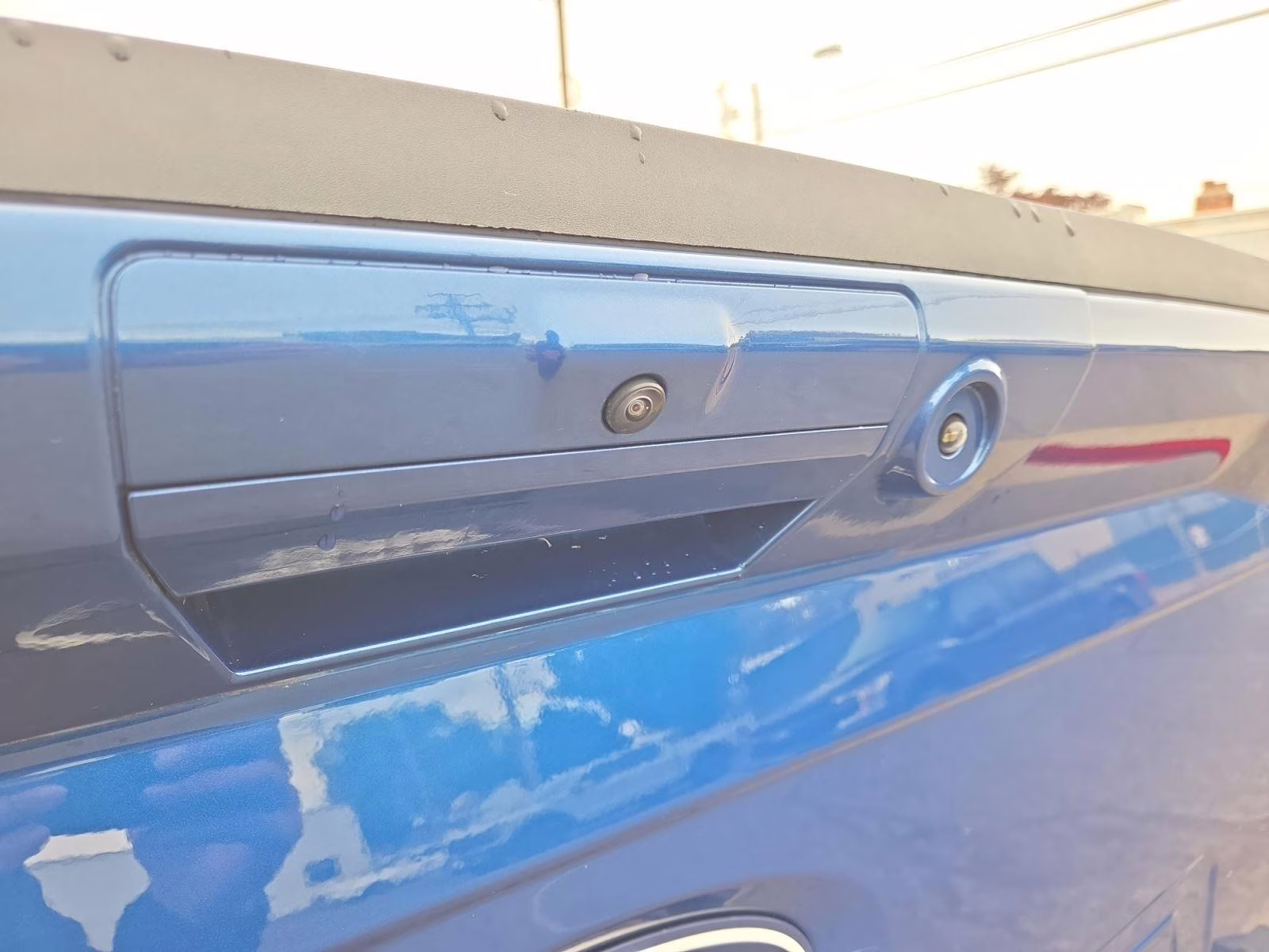 2025 Atlas Blue Ford F-150 LARIAT 4X4 Truck