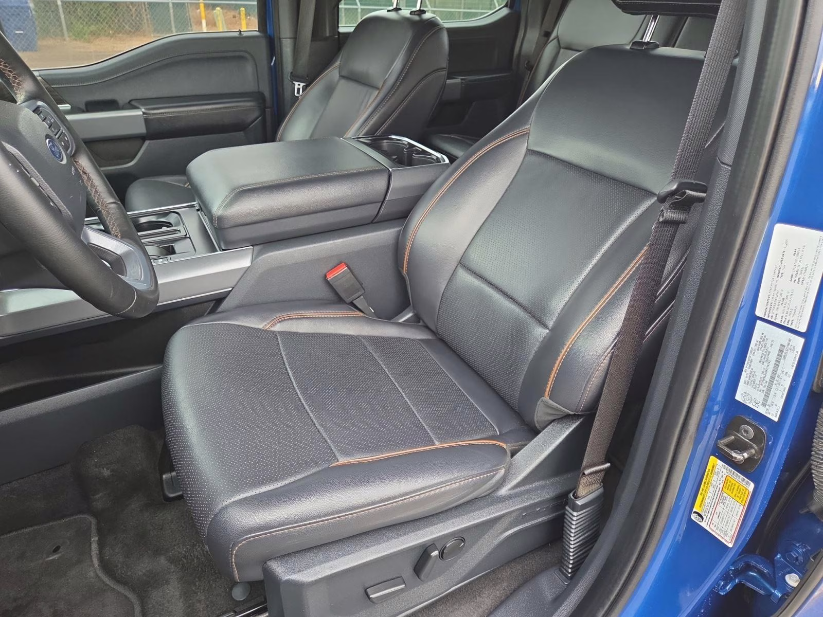 2025 Atlas Blue Ford F-150 LARIAT 4X4 Truck