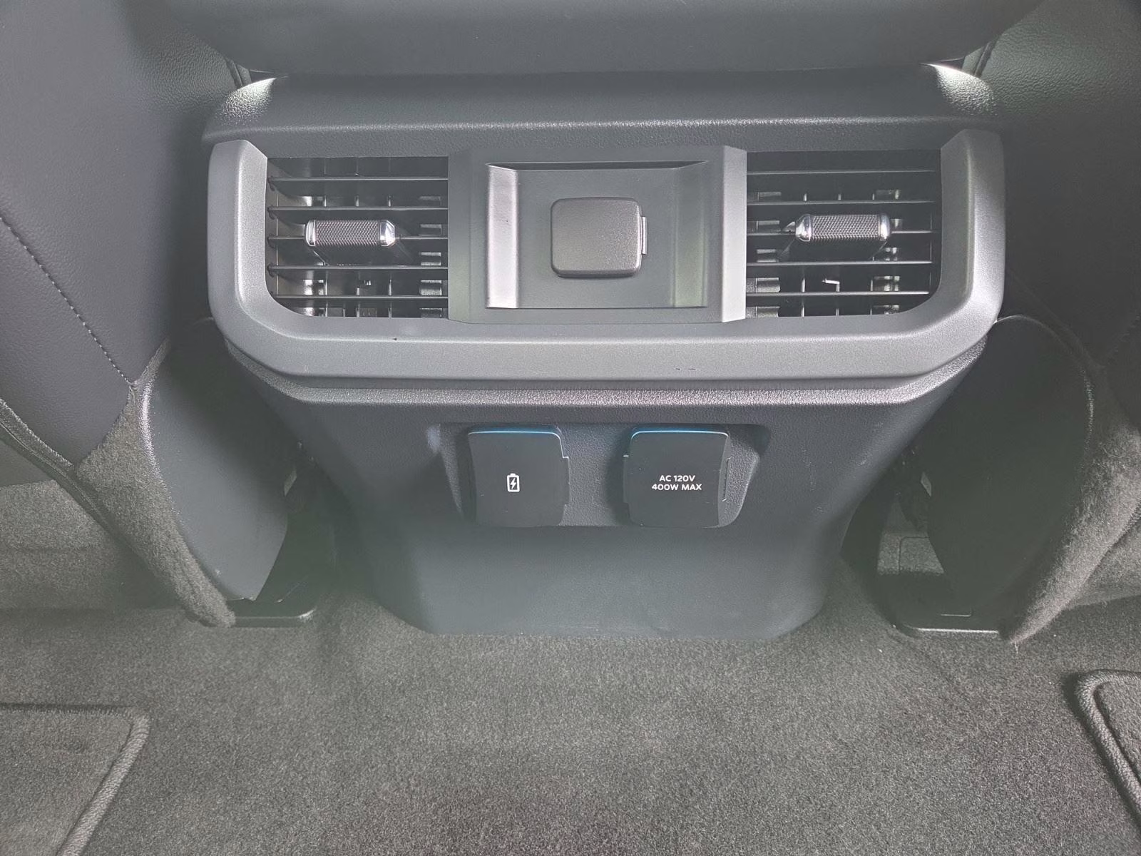 2025 Atlas Blue Ford F-150 LARIAT 4X4 Truck