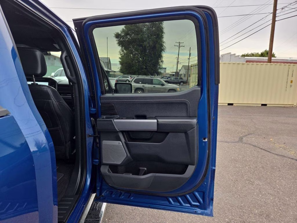 2025 Blue Ford F-150 Lariat 4X4 Truck