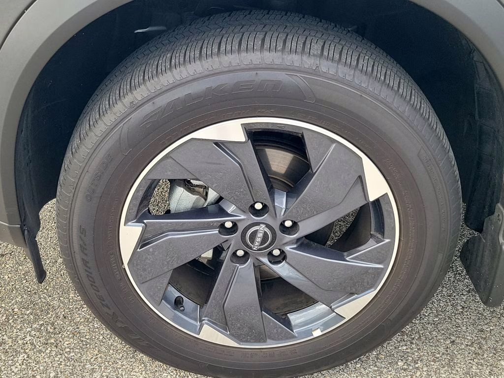 2026 Gun Metallic Nissan Rogue SV FWD SUV