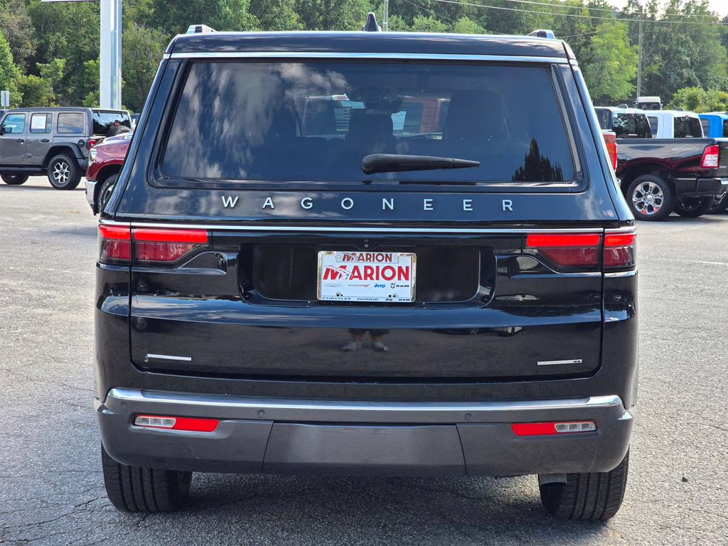 2022 Diamond Black Crystal Pearlcoat Jeep Wagoneer Series II 4X4 SUV