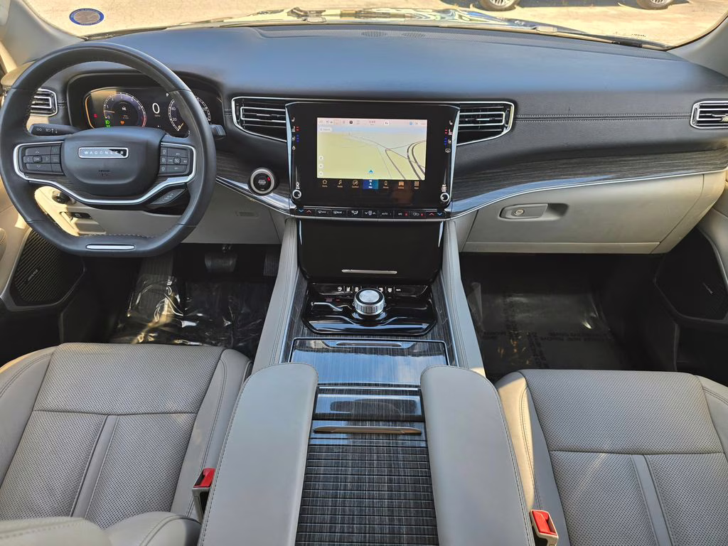 2022 Diamond Black Crystal Pearlcoat Jeep Wagoneer Series II 4X4 SUV