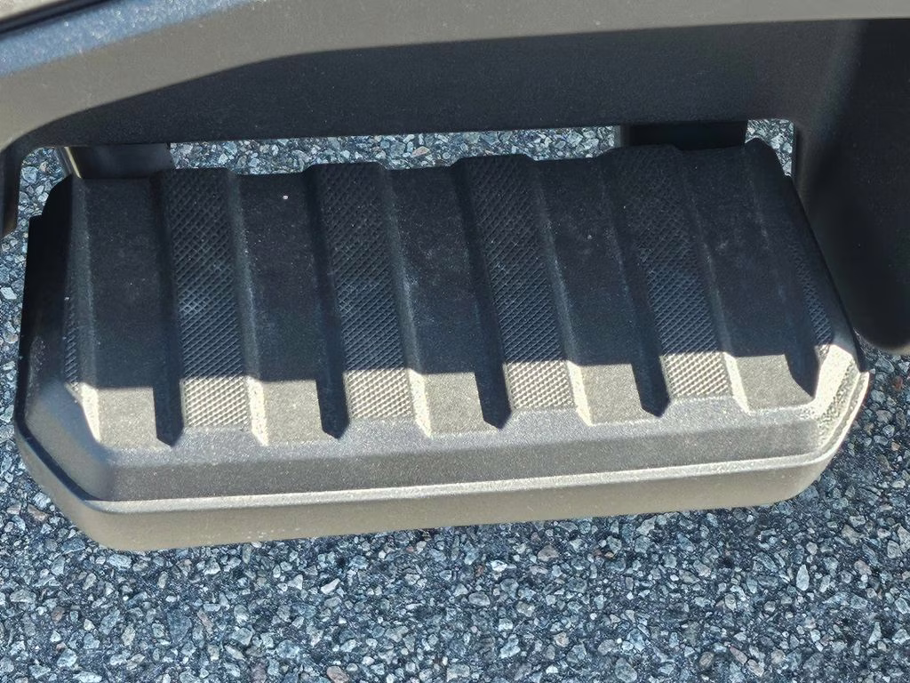 2026 Carbonized Gray Metallic Ford Super Duty F-250 SRW Lariat 4X4 Truck