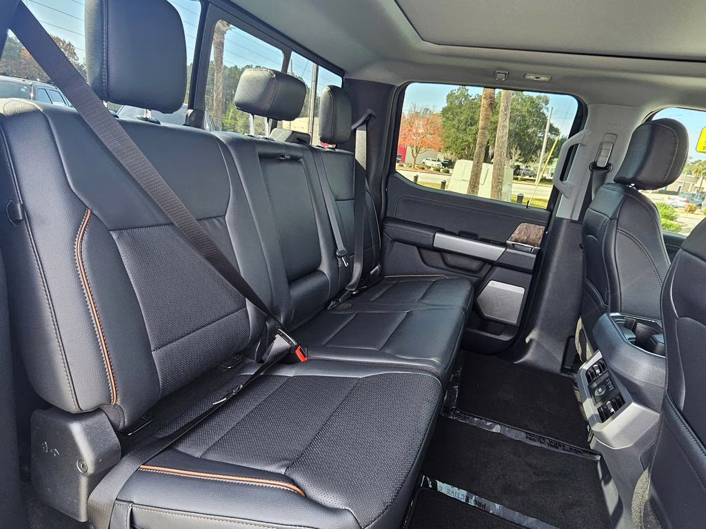 2026 Argon Blue Metallic Ford Super Duty F-350 SRW Lariat 4X4 Truck