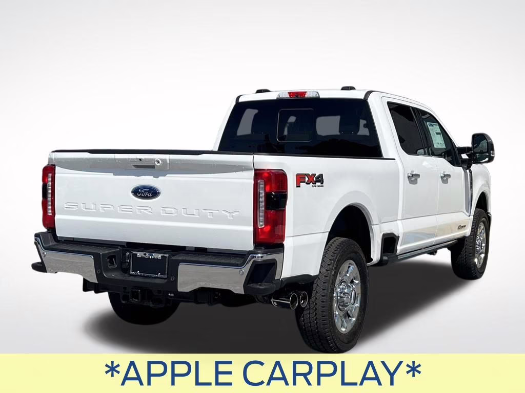 2025 Star White Metallic Tri-Coat Ford Super Duty F-350 SRW Lariat 4X4 Truck