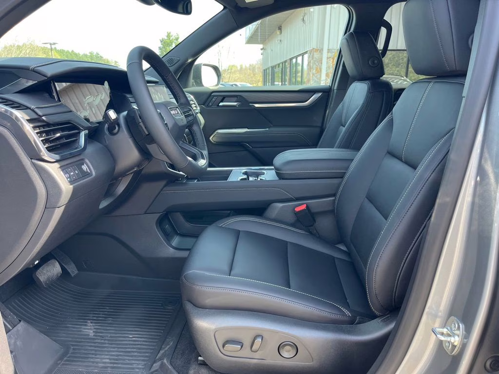 2025 Sterling Metallic GMC Acadia Elevation FWD SUV