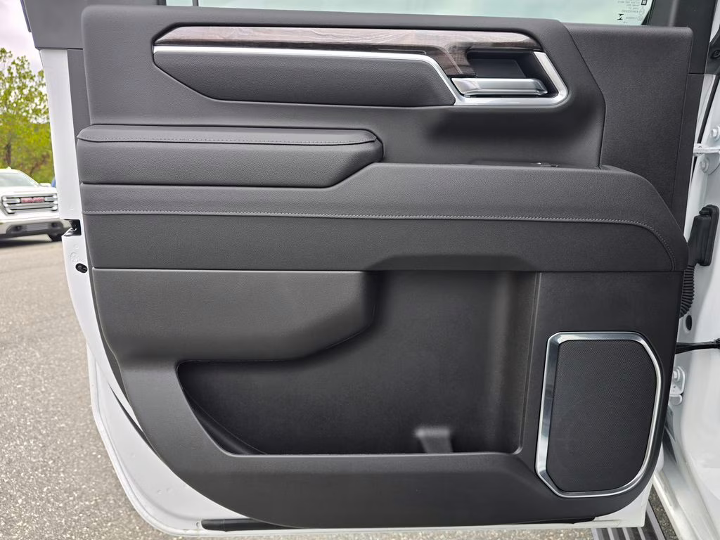 2025 Summit White Chevrolet Silverado 2500HD LTZ 4X4 Truck