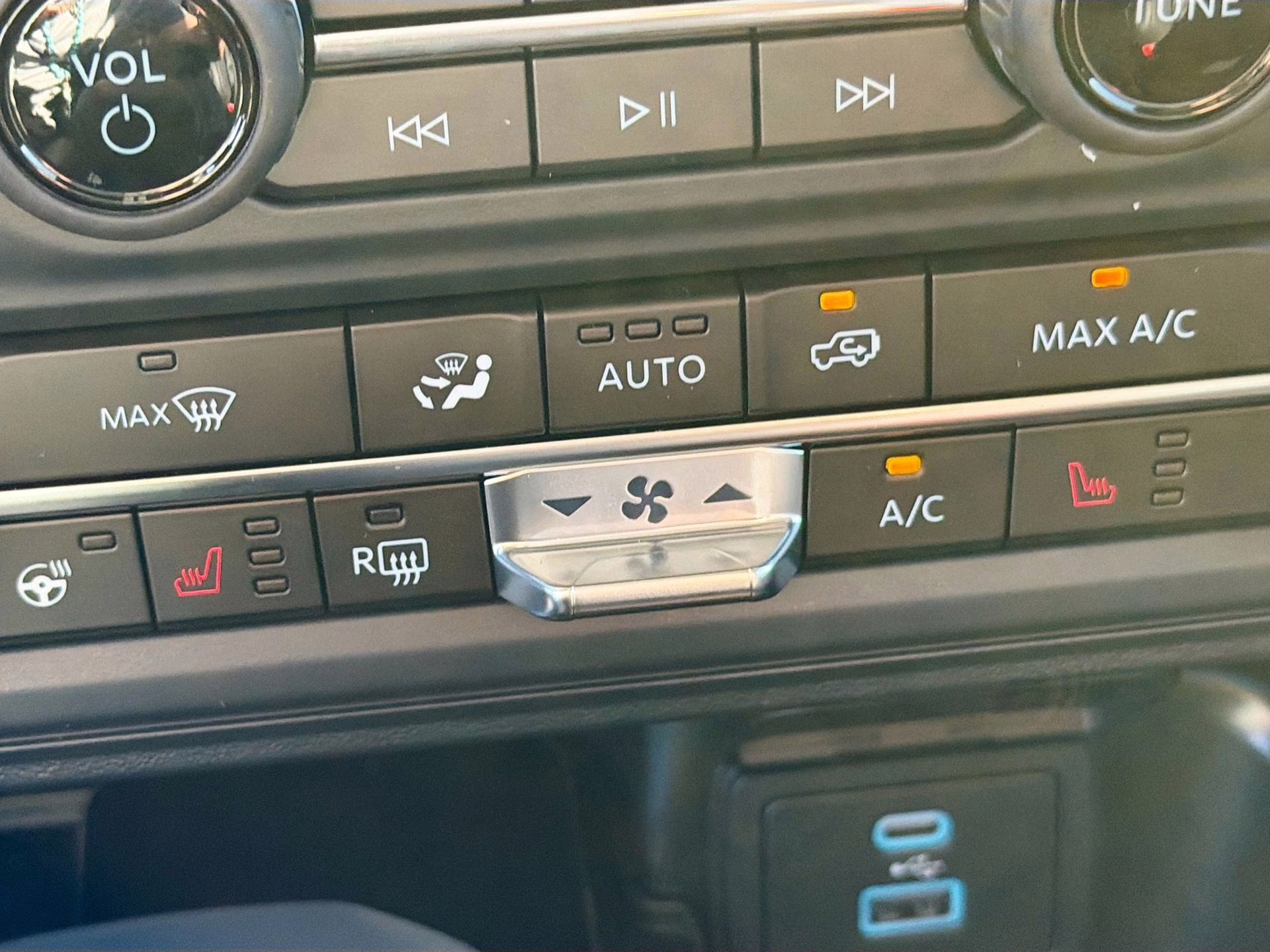 2025 Carbonized Gray Metallic Ford Bronco Badlands 4X4 SUV