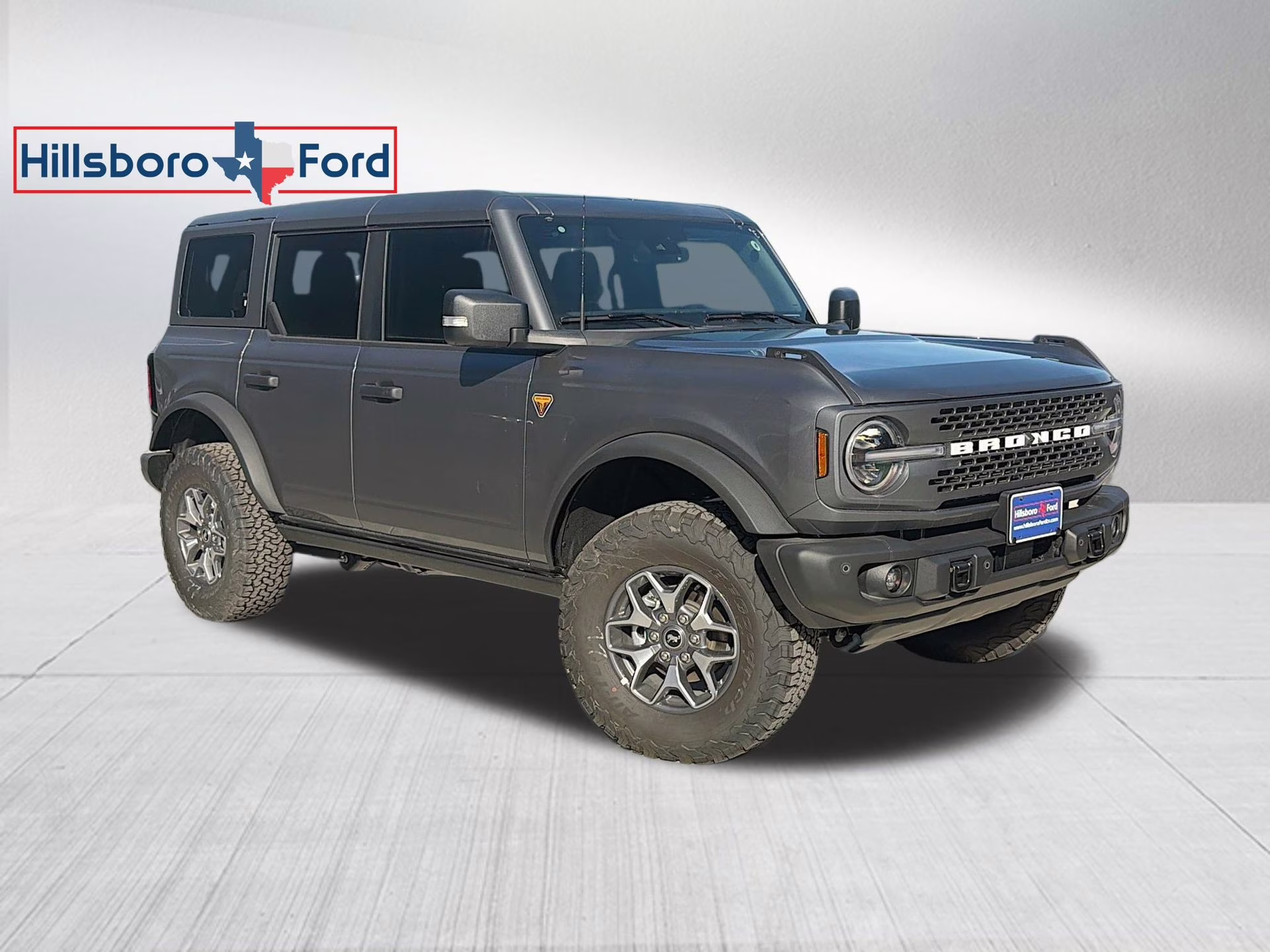 2025 Carbonized Gray Metallic Ford Bronco Badlands 4X4 SUV