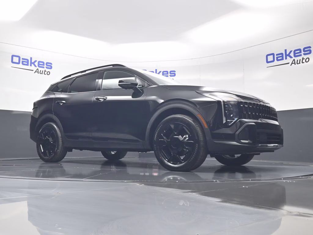 2026 Fusion Black Kia Sportage Hybrid X-Line AWD SUV