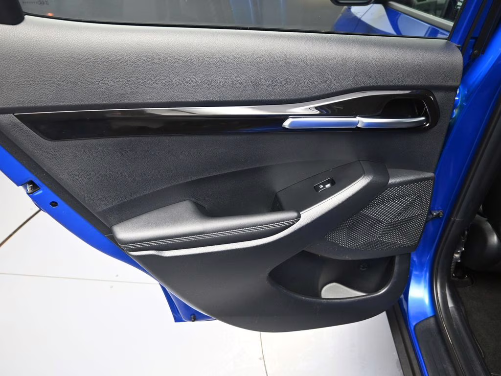 2026 Neptune Blue Kia Seltos S AWD SUV
