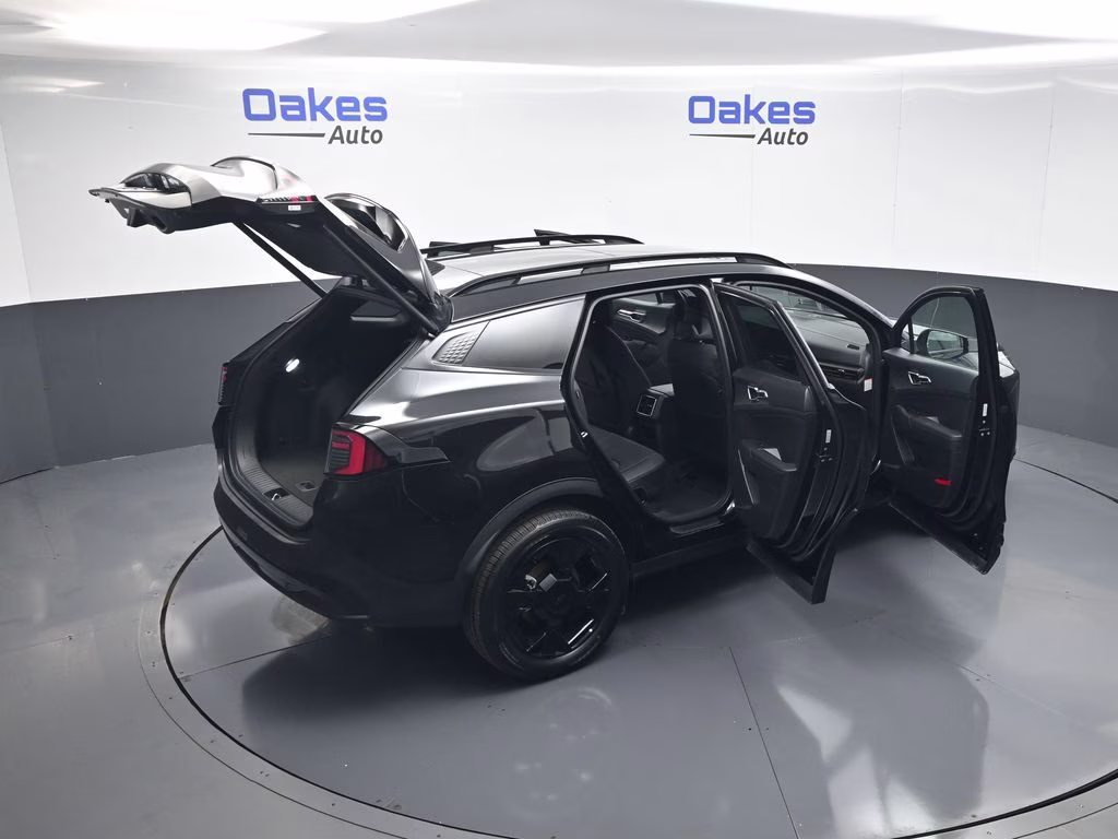 2026 Fusion Black Kia Sportage Hybrid X-Line AWD SUV
