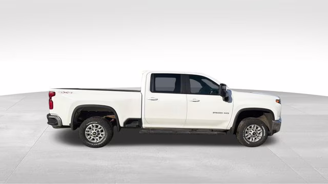 2020 Summit White Chevrolet Silverado 2500HD LT 4X4 Truck